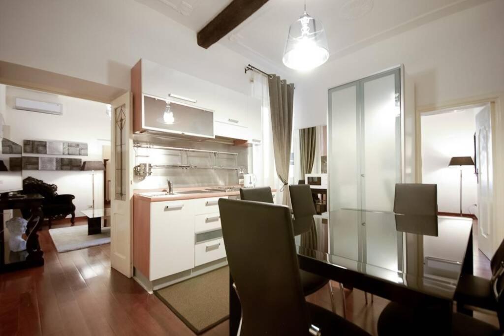 Banchi - Classic Apartment Between Navona And Campo Dei Fiori Рим Екстериор снимка