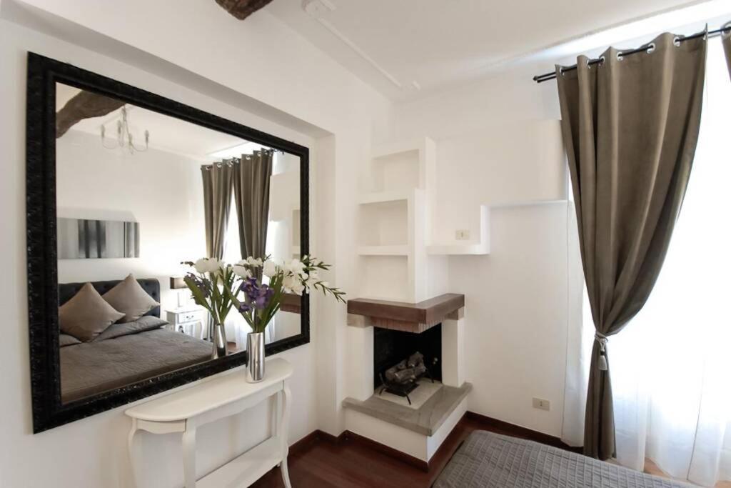 Banchi - Classic Apartment Between Navona And Campo Dei Fiori Рим Екстериор снимка